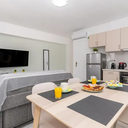 Manoli's Old Town Chania Апартаменты