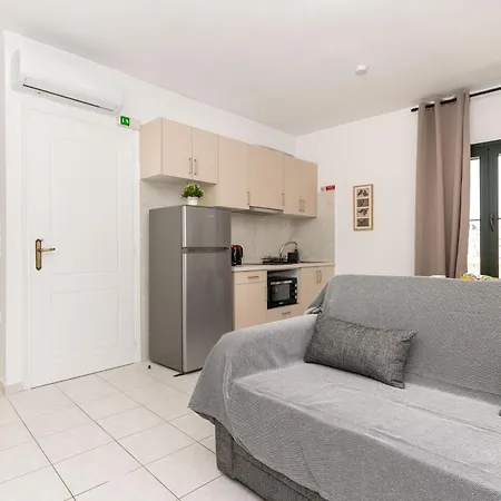 Апартаменти Manoli's Old Town Chania Ханья (Крит)