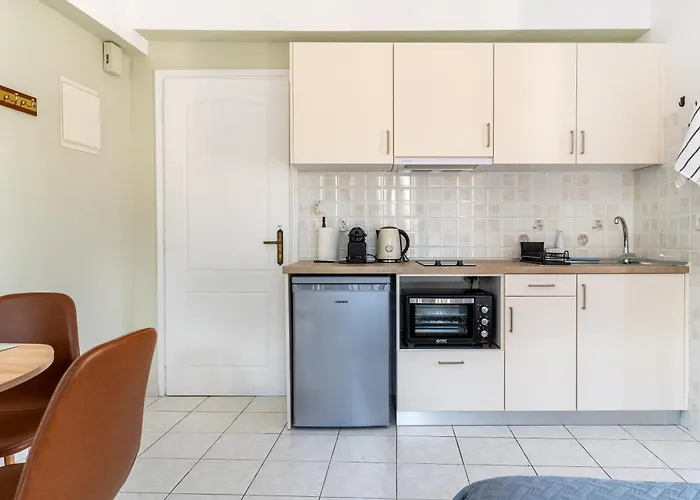 Manoli's Old Town Chania