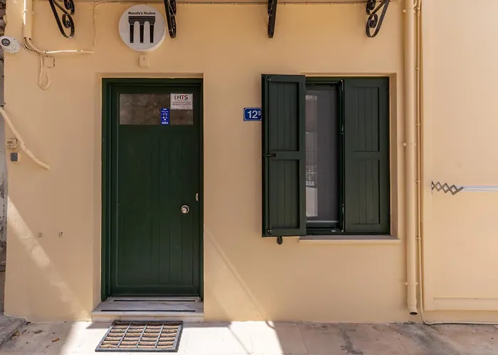 아파트 Manoli's Old Town Chania *